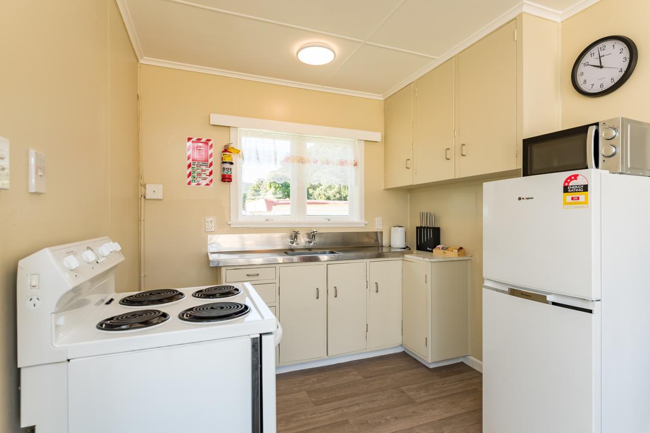 Waitangi Beach Bach 30B Exterior photo